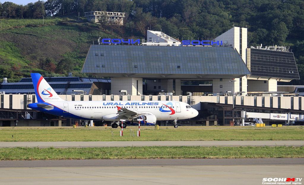 На борту рейса Сочи-Красноярск пострадали 5 человек