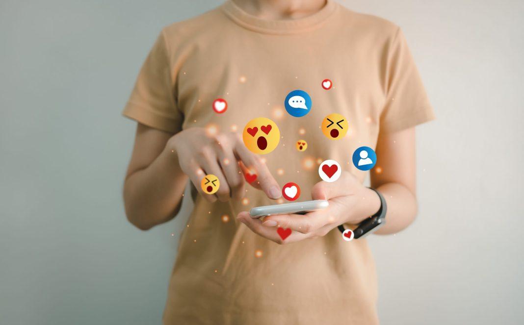 Эмодзи разрешили использовать как доказательства в суде