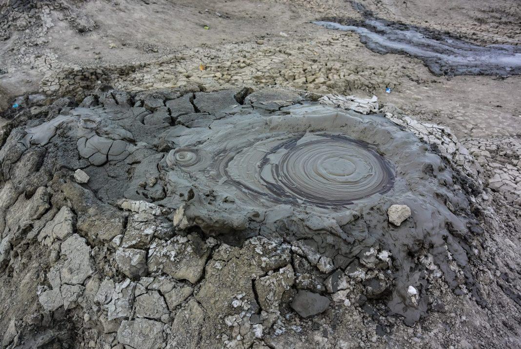 Из-за землетрясений в Турции могут активизироваться грязевые вулканы на Кубани