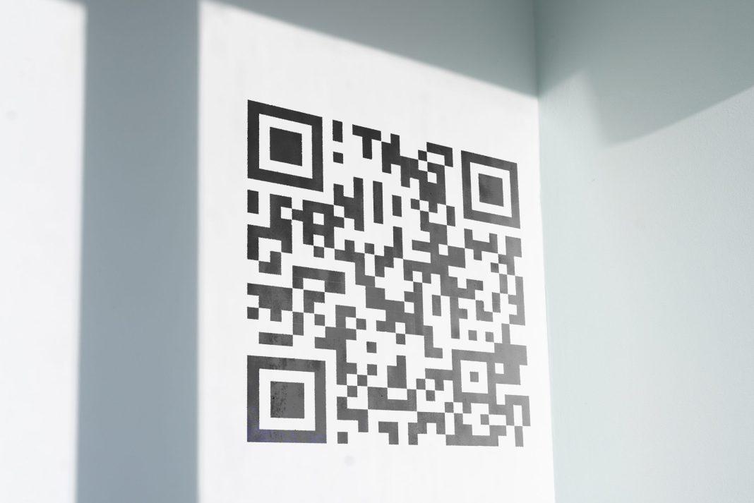 ЦБ рассказал, как мошенники при помощи QR-кодов, крадут ваши деньги