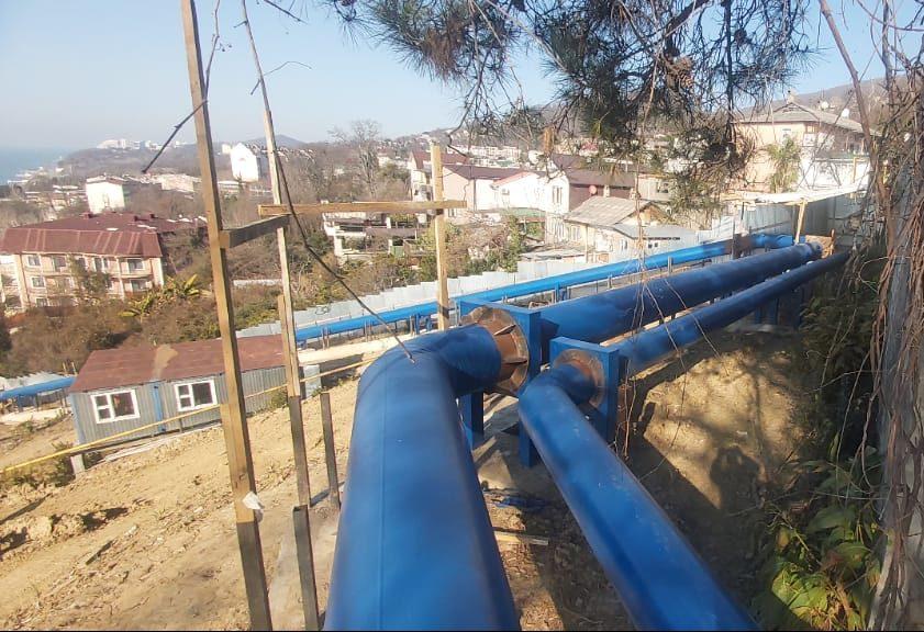 В Хостинском районе Сочи отремонтировали трубы водоснабжения