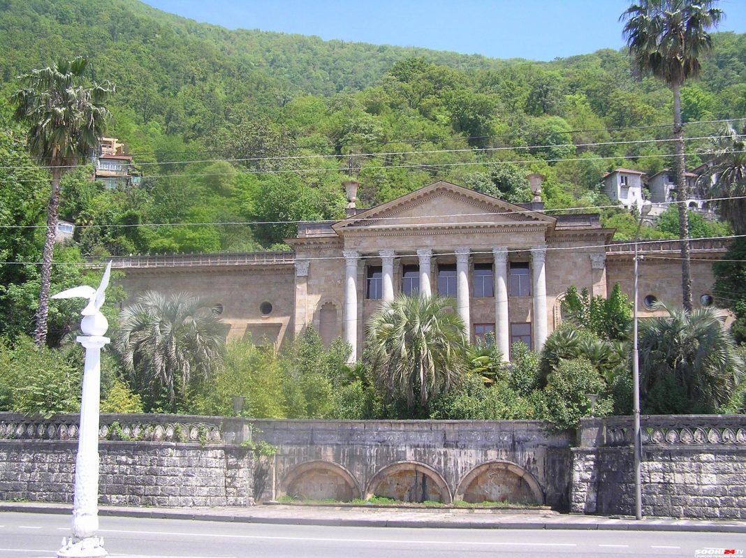 Угроза национальной целостности: в Абхазии хотят разрешить иностранцам покупать недвижимость