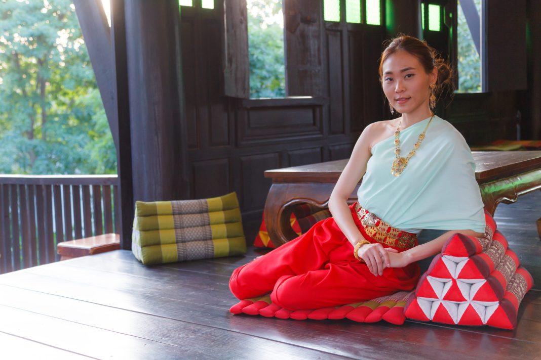 «Тайка устроилась у меня между ног»: россиянин рассказал, чем проститутки отличаются от массажисток в Таиланде