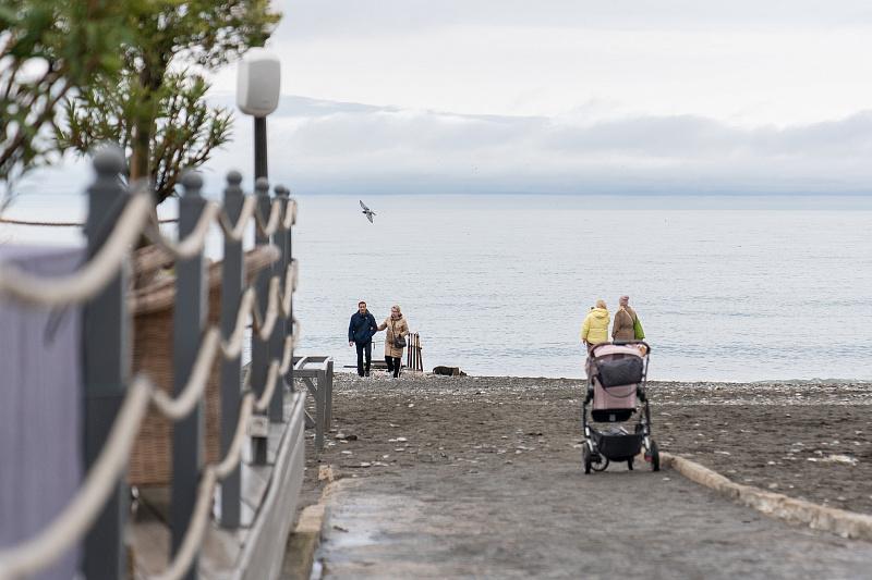 Комфортно, безопасно и уютно: к 1 июня в Сочи обновят пляжи (ВИДЕО)