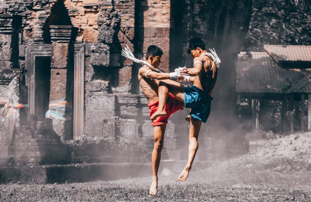 Никогда не делайте этого: за что в Таиланде туристы получают в лицо и попадают в тюрьму