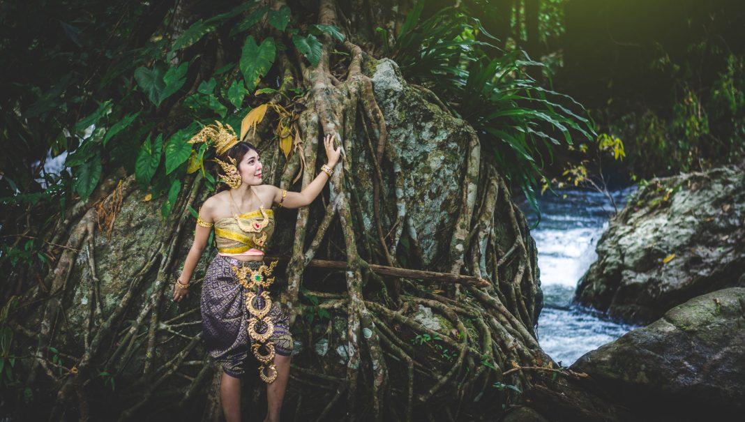 Постоянно орут и мусорят: россиянка рассказала, с кем лучше не встречаться в Тайланде