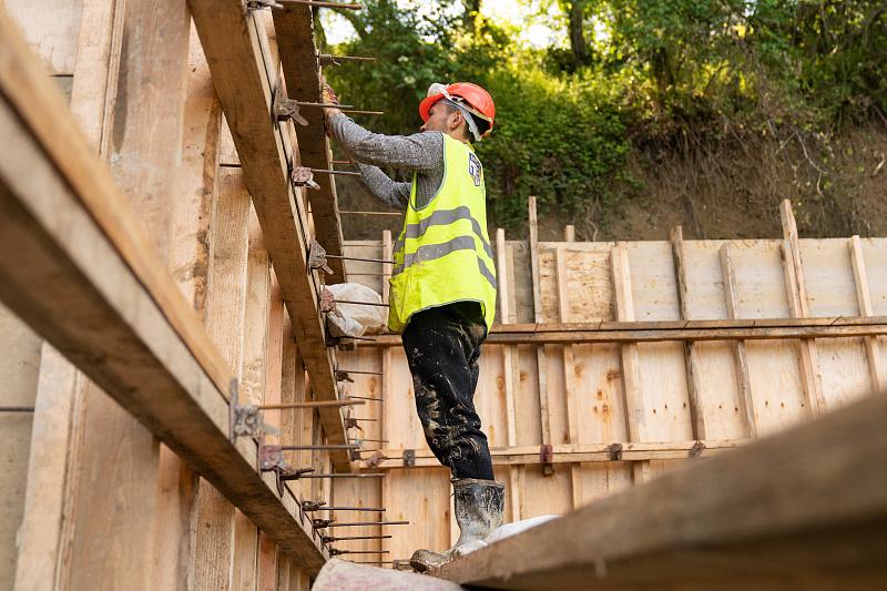 Мэр Сочи проверил, как проходит модернизация коммунальных сетей