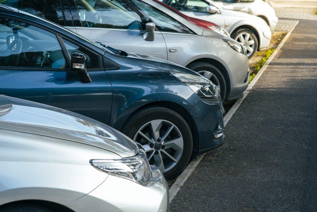 В одном из районов Сочи хотят обустроить дополнительные парковки