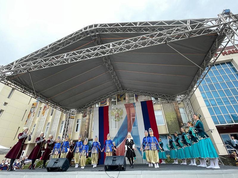 На 1 мая в Сочи прошли 50 праздничных мероприятий