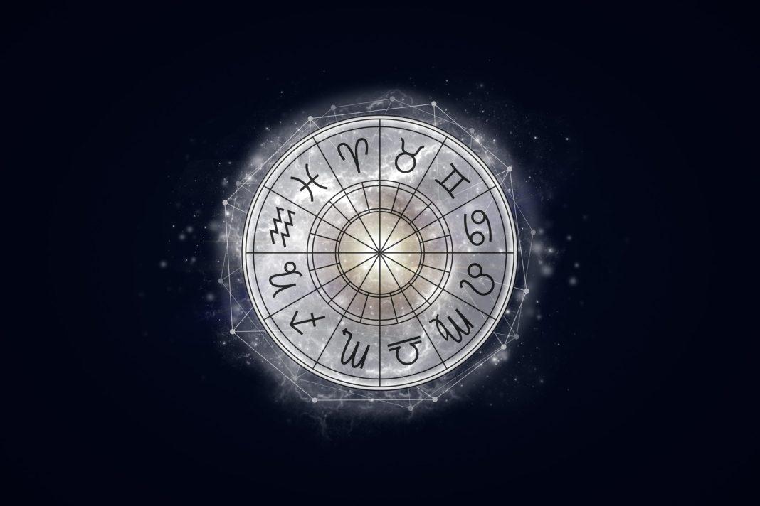 Астролог рассказал, что ждет каждый знак Зодиака на следующей неделе (22-28 мая): кого звезды поддержат, а кому крупно не повезет