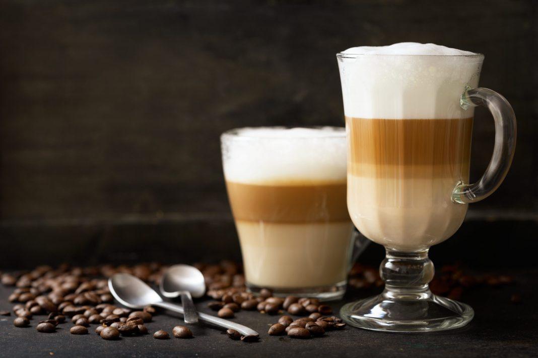 ТОП-6 способов превратить кофе в десерт за 3 минуты