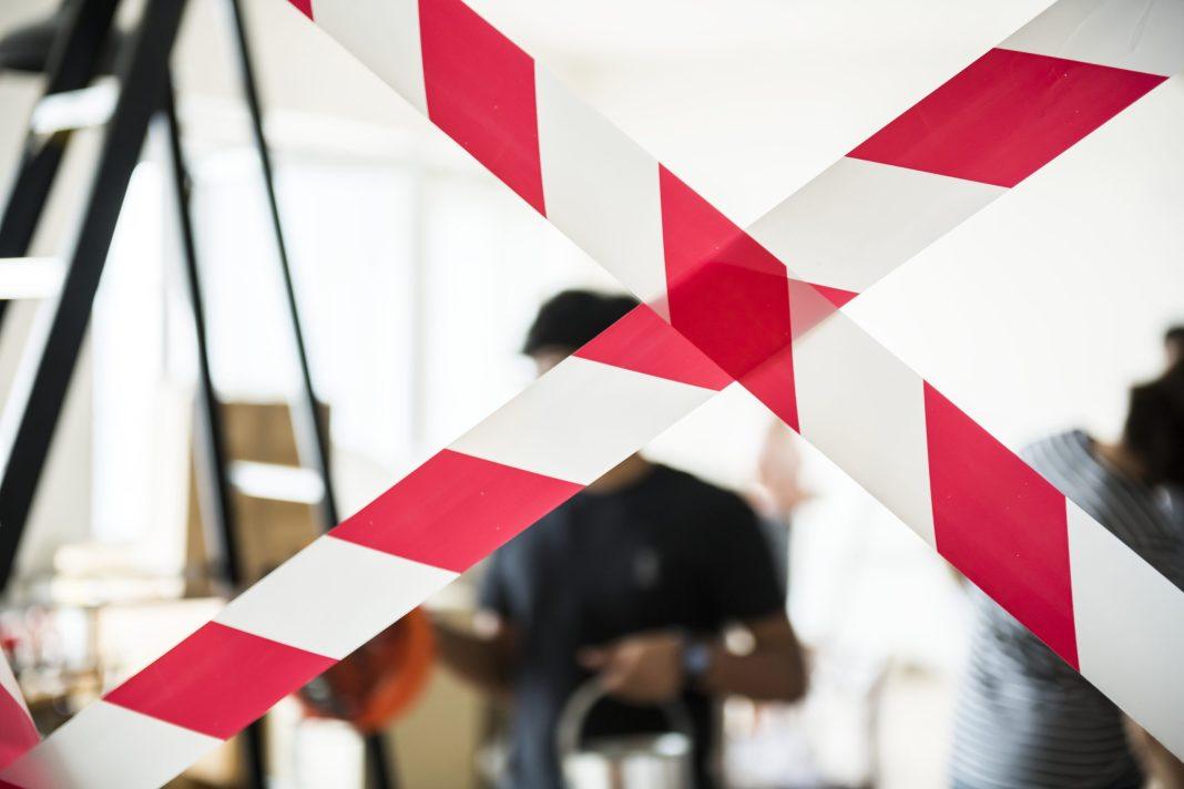 1 000 рублей за выход из дома: в России вводятся новые штрафы