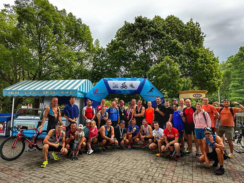 В День России в Сочи состоялись парусная регата и патриотический автопробег