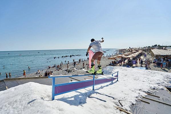 В Сочи пройдут «Снежные старты» для лыжников и сноубордистов, а для зрителей приготовили приятный бонус