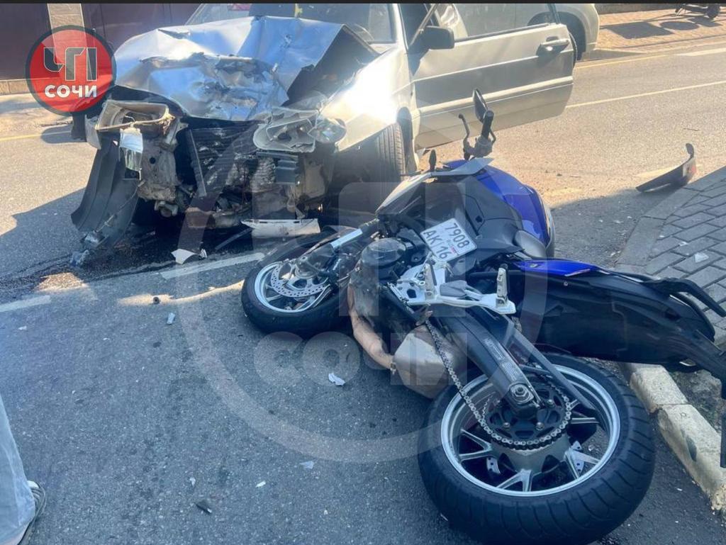 Это не авария, это мясо: в Сочи произошло жесткое ДТП. Есть ли погибшие?