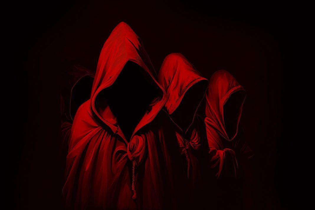 Съедят и не подавятся: астролог назвала 4 знака Зодиака энергетических вампира