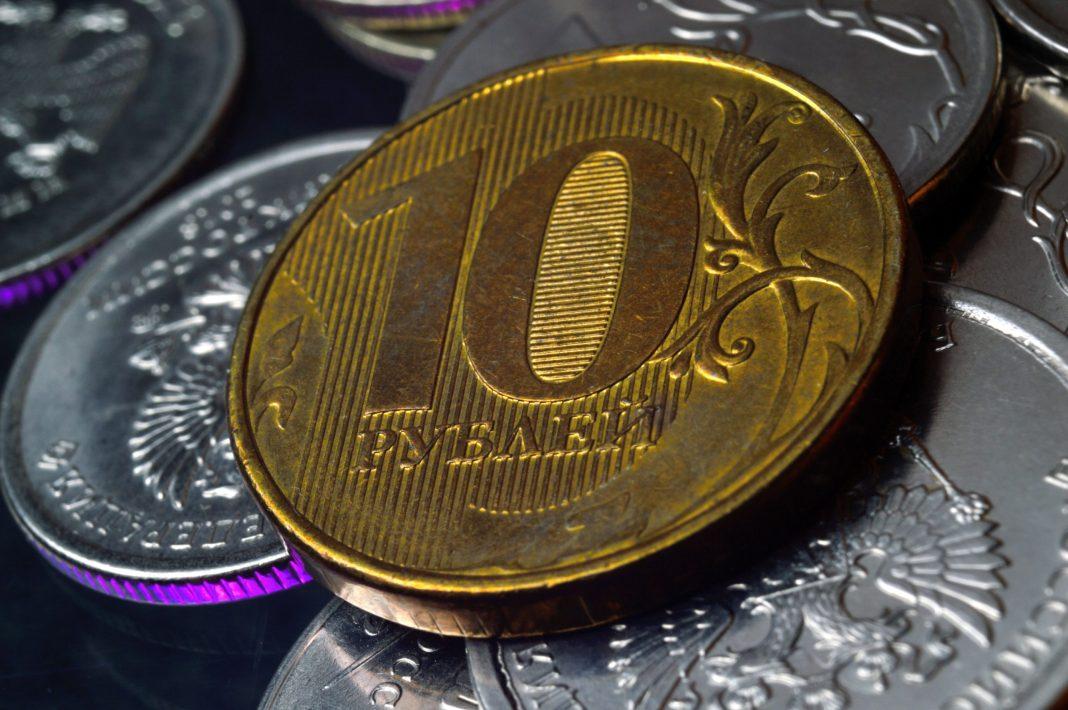 Жители Сочи стали более щедрыми: где они оставляют чаевые и зачем им это нужно