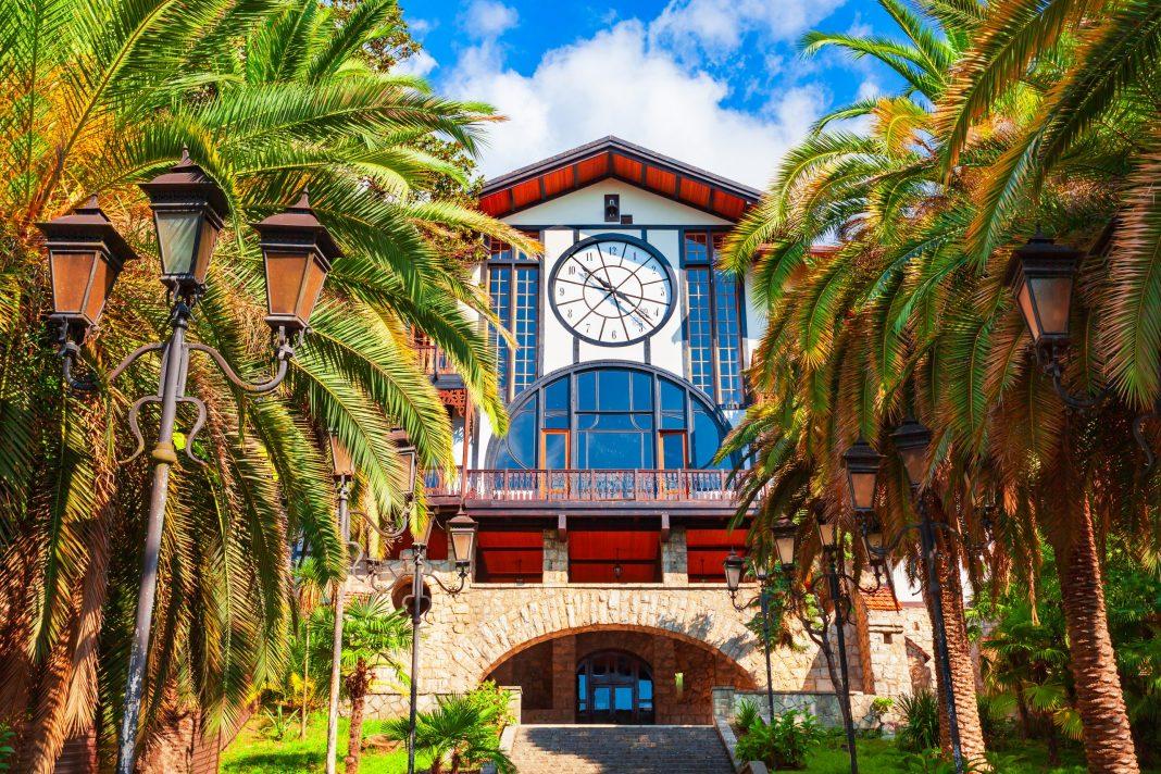 Из России в Абхазию без лишних забот: что такое «единый билет» и почему его выбирают все туристы?