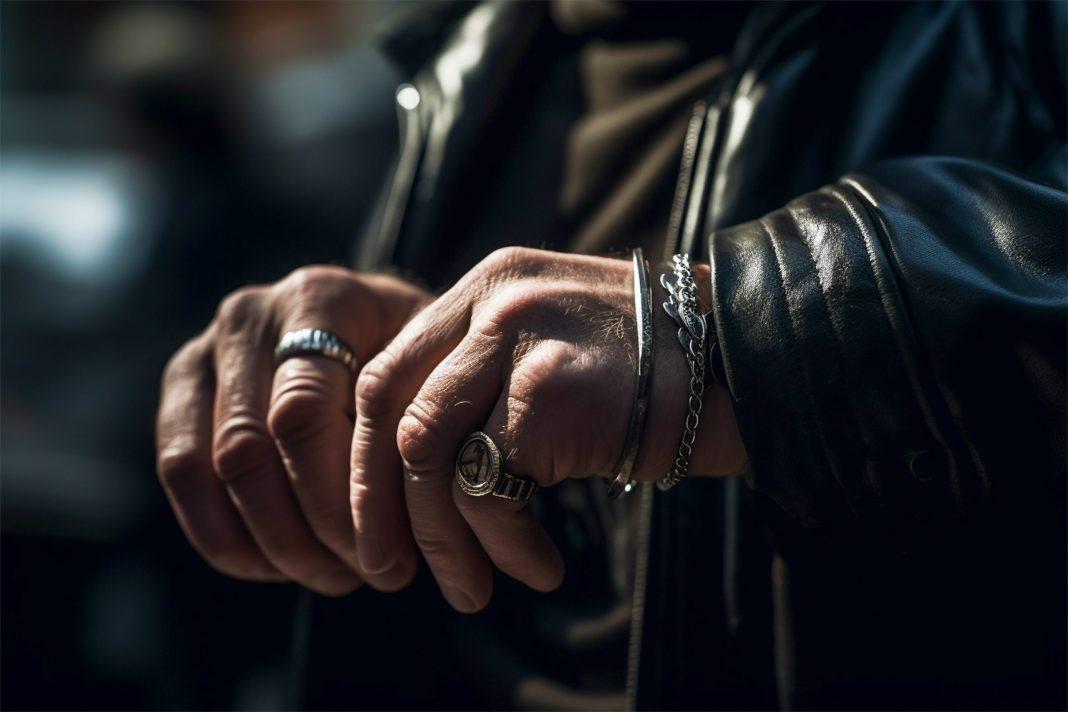 В Сочи поймали афериста — торговца антиквариатом