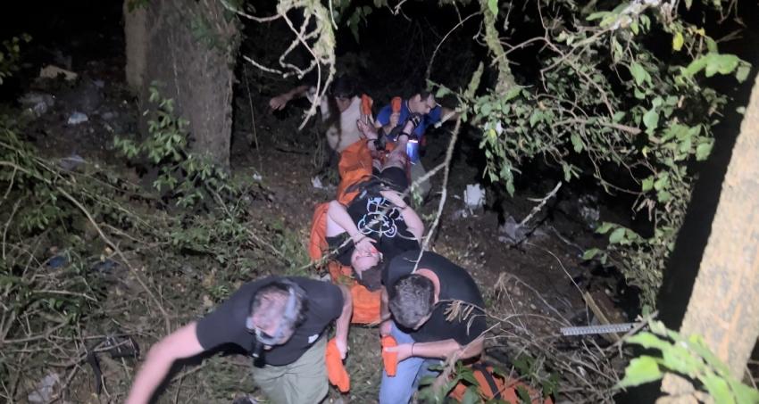 Туристка из России сорвалась с 10-метрового обрыва в Абхазии