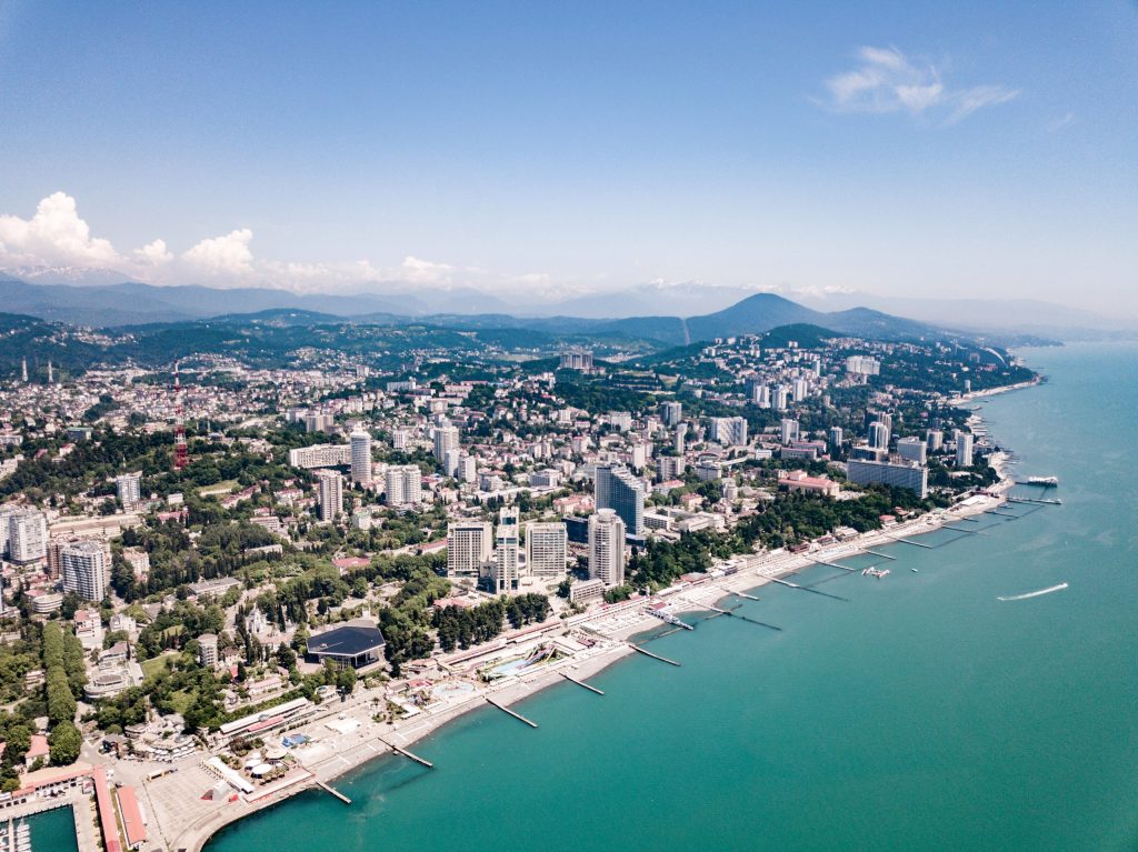 Сочи будет столицей. Сочи. Краснодарский край Сочи. Сочи вид на море фото. Воздух Краснодарского края.