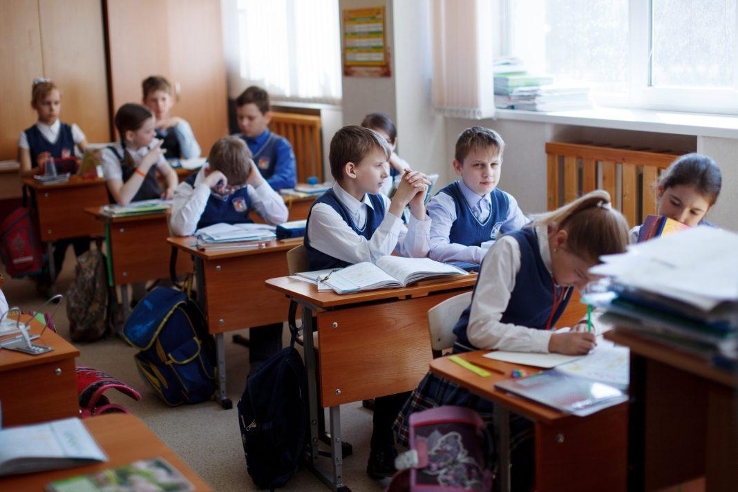 Пятнадцать первых классов: в Сочи не хватает школ?