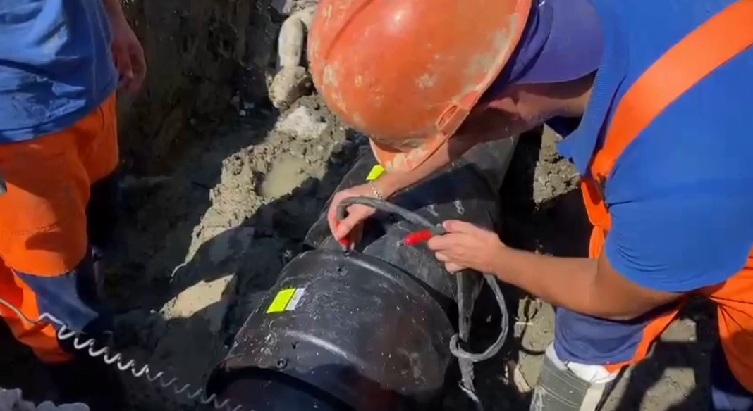 Новое повреждение водовода было зафиксировано в микрорайоне Вардане: как это повлияло на инфраструктуру Сочи