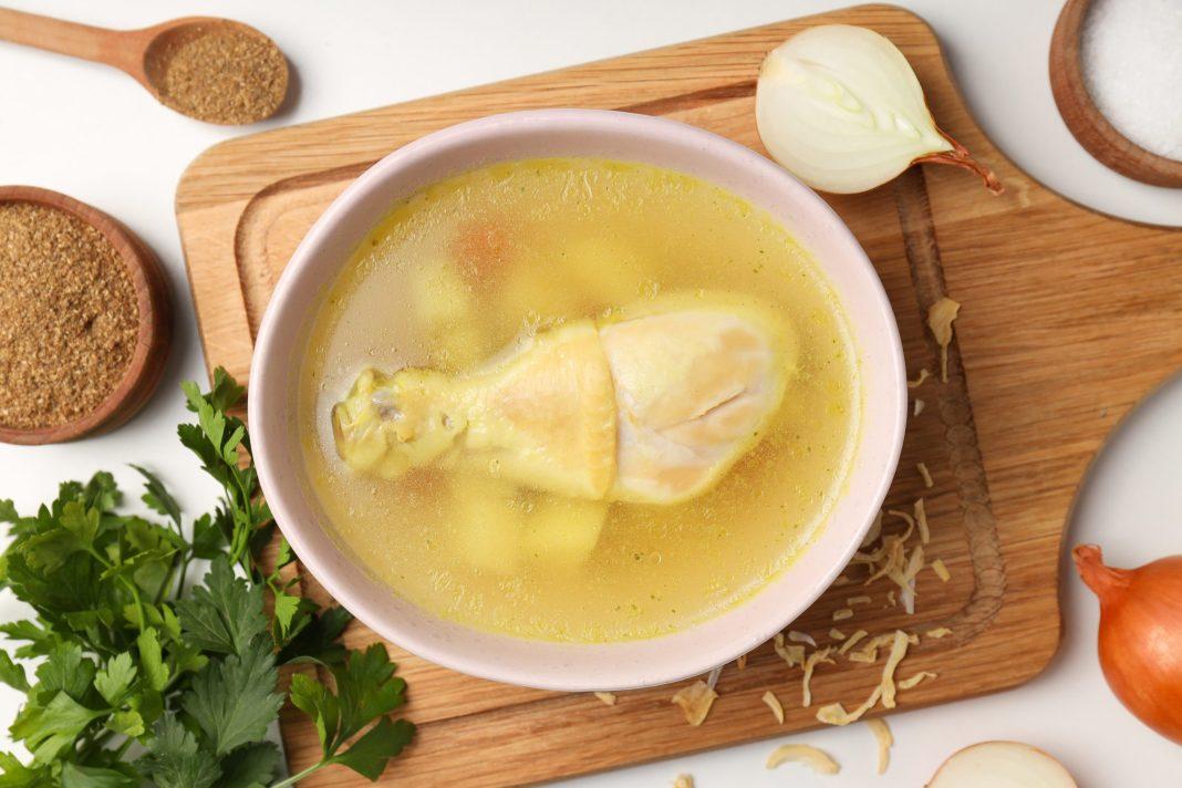 Как себе помочь во время простуды: врач поделился секретными фишками