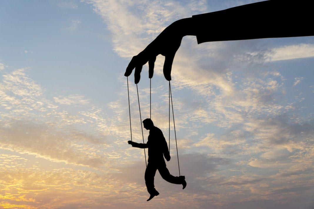 Невозможно отказаться: эти 5 продуктов вызывают сильнейшую зависимость и вредят здоровью