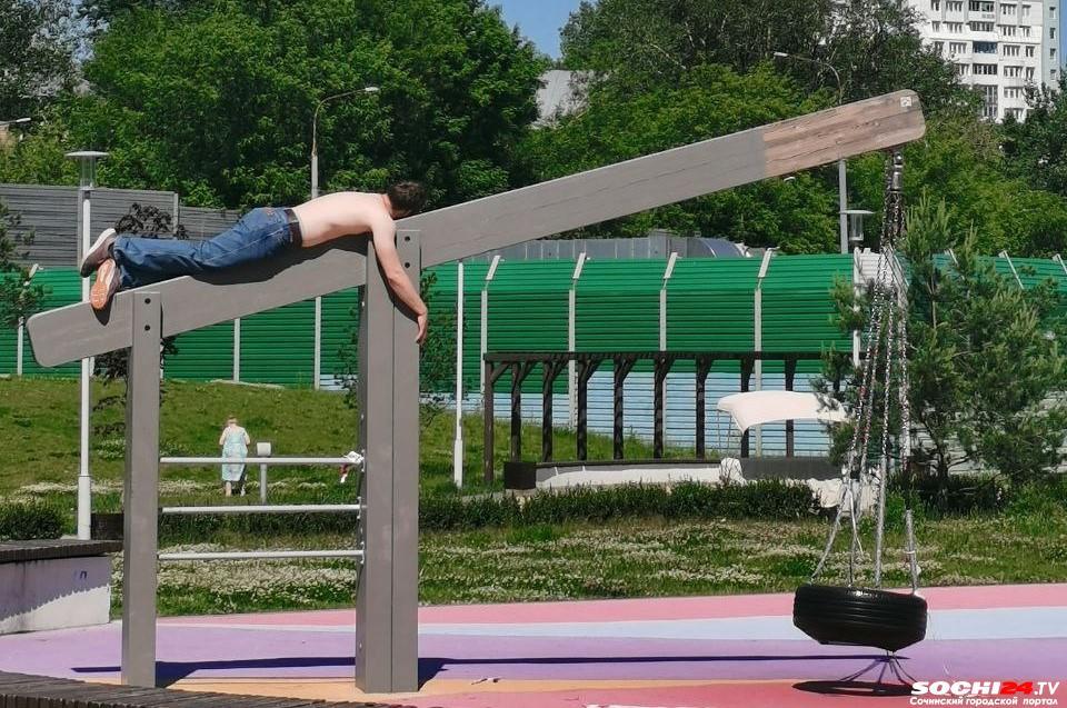 Чемпионат лени в Черногории: лежать 600 часов и заработать 1000 евро