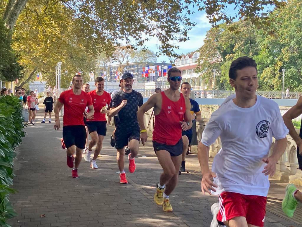 Жители Сочи предпочли бежать