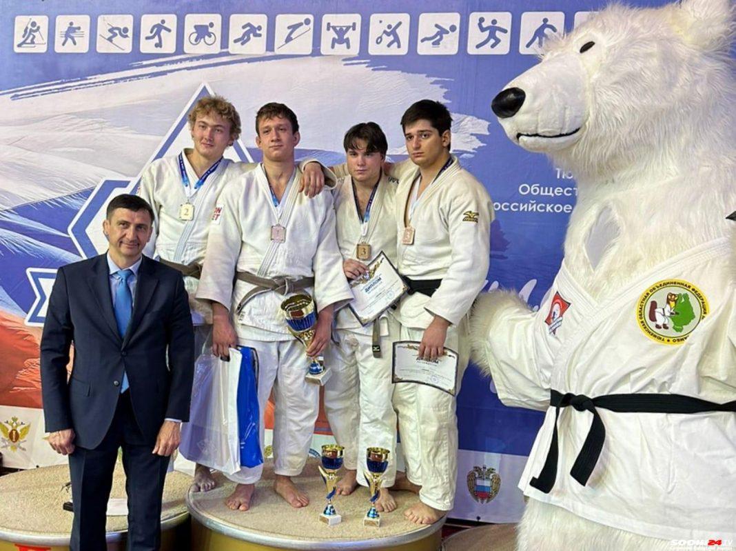 Спортсмен из Сочи стал призером Всероссийского турнира по дзюдо