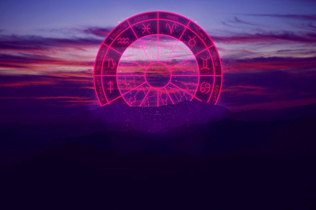 Умнее только Складовская-Кюри: астролог назвал 3 знака Зодиака с самым высоким интеллектом