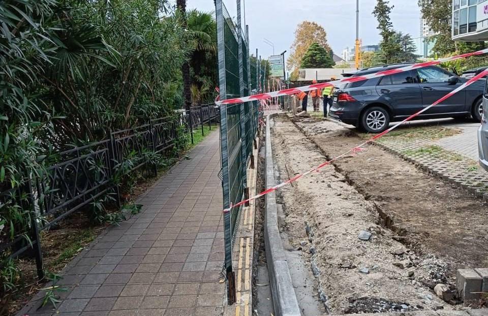 Тротуар на Светлане: что там происходит сейчас?