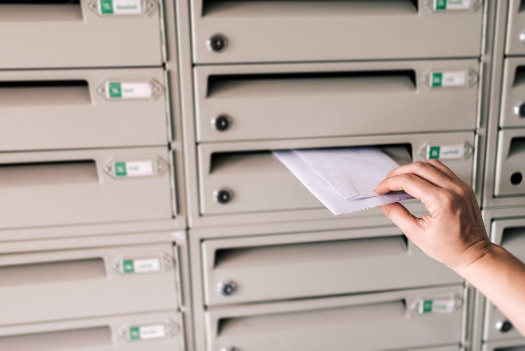 Листовки-ловушки: как не стать жертвой мошенников в Сочи?