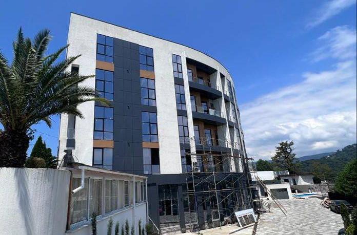 Не покупайте там квартиры в Сочи: дом оказался самостроем, который могут снести