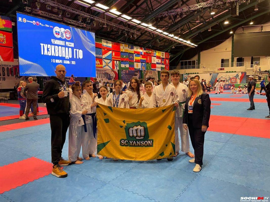 Выиграл абсолютных чемпионов: спортсмен из Сочи занял первое место на соревнованиях по тхэквондо ГТФ в Казани