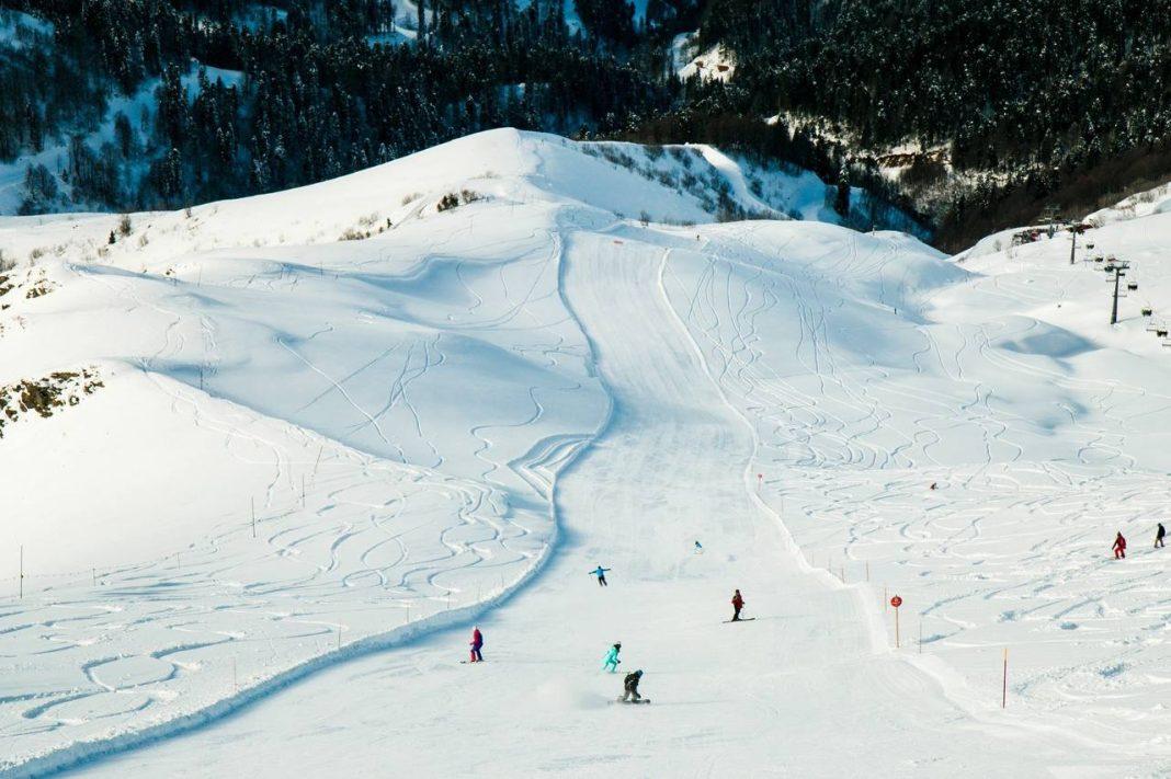 «Роза Хутор» официально открыл зимний сезон катания