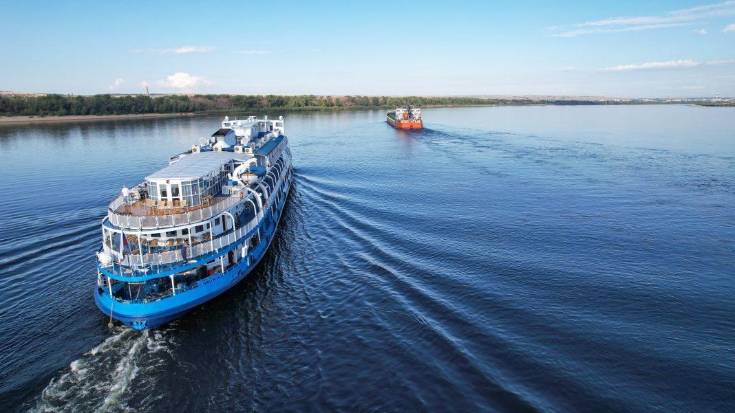 В России могут подешеветь речные круизы