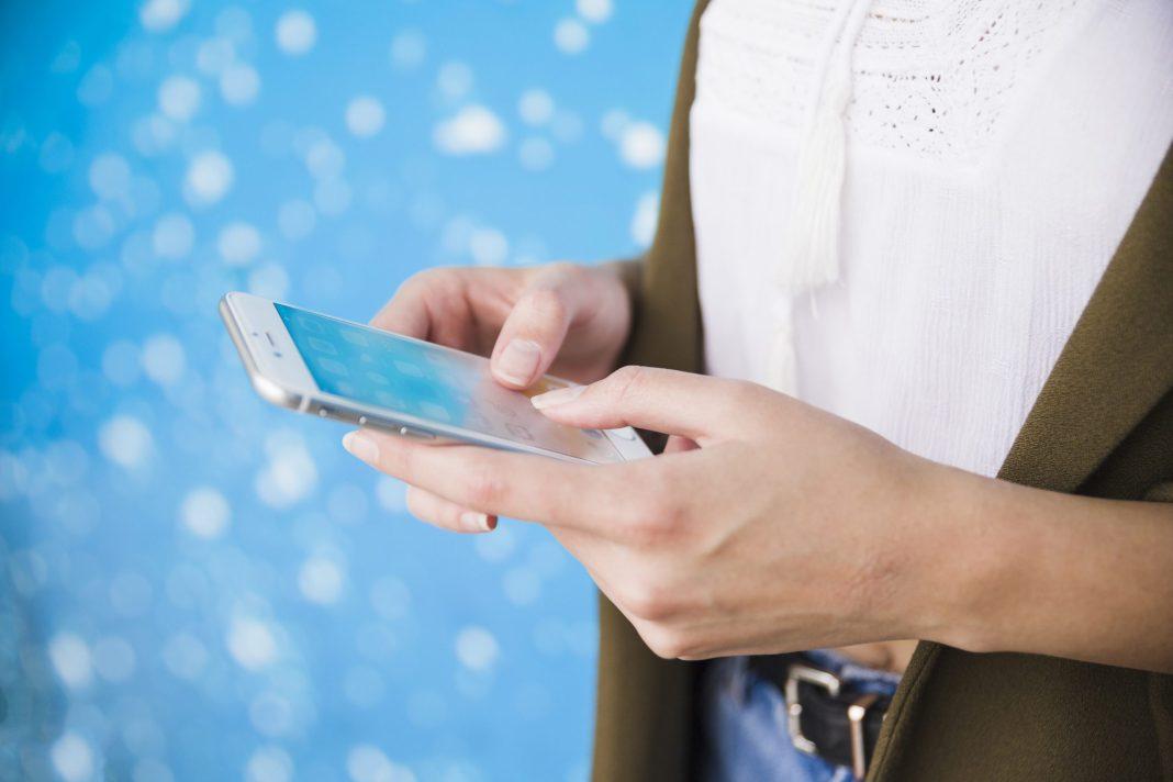 WhatsApp* ввел функцию исчезающих голосовых сообщений