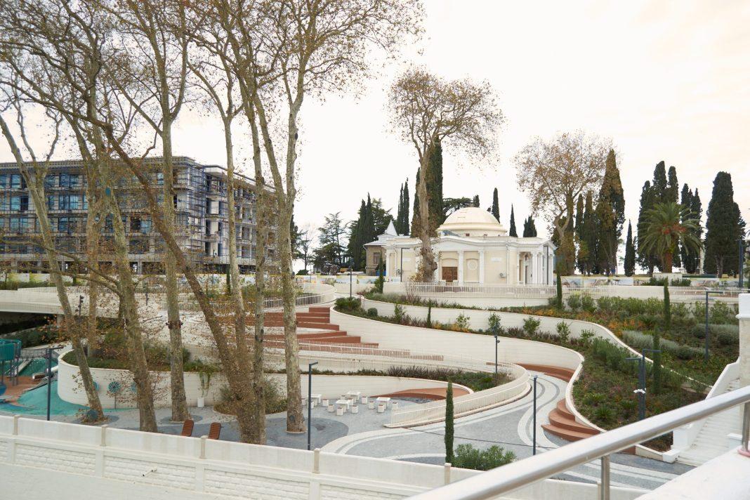 Сочи, что надеть? О погоде на Черноморском побережье рассказали ведущие синоптики