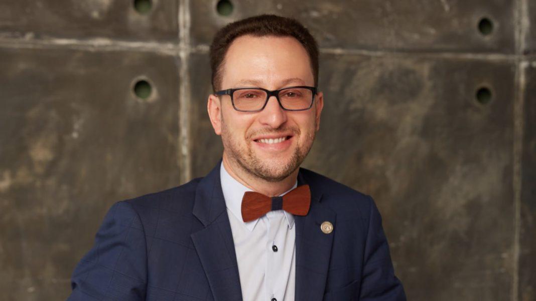 Алексей Куценок — Человек-масштаб