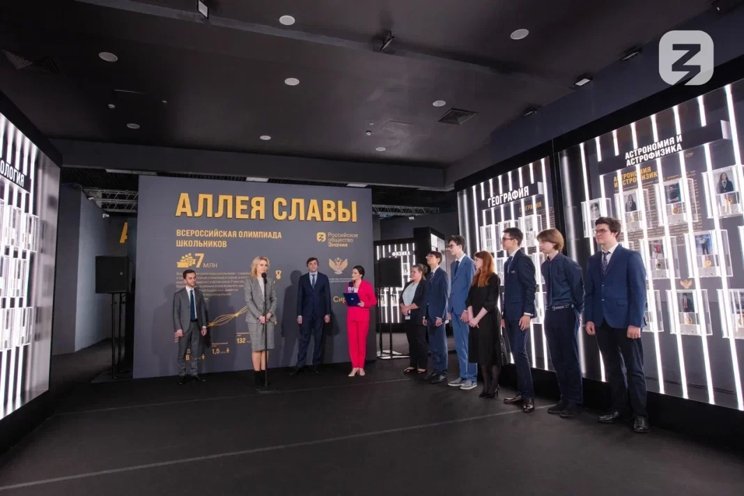 Молодой математик из Сочи Данила Дёмин стал героем «Аллеи славы» на выставке «Россия»