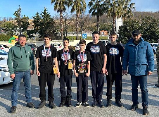 Ребята из Сочи стали призерами Первенства России по универсальному бою