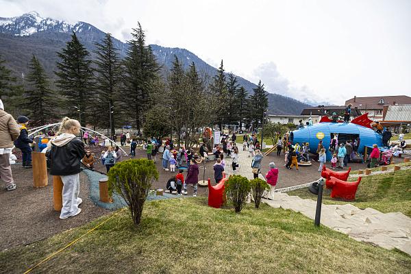 В Сочи открыли сквер «Горный»