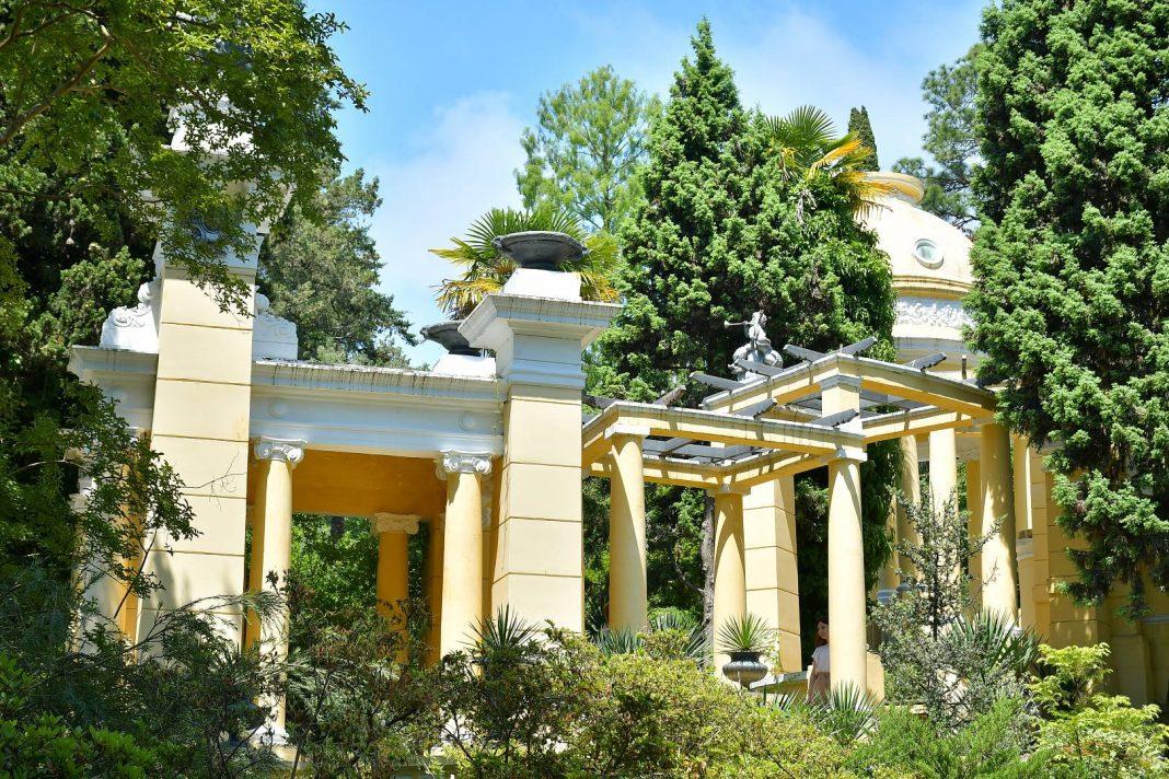 В Сочи закрывается историческая часть Дендрария