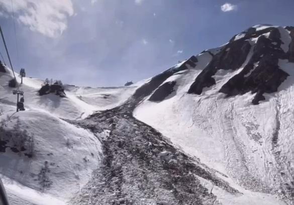 Спасатели объявили высокую лавинную опасность в горах Сочи 20 апреля