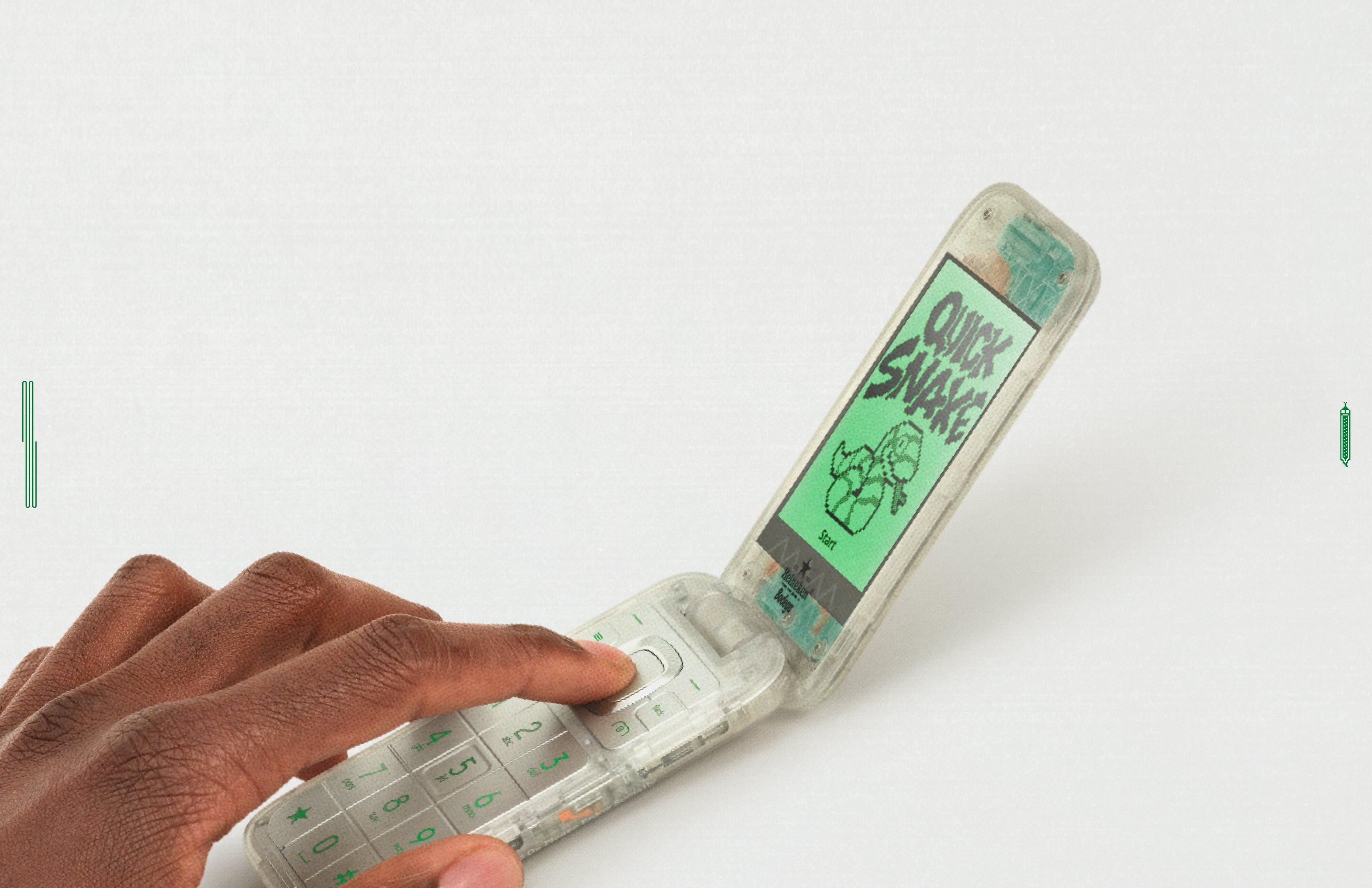 Без соцсетей, зато со «змейкой» — Nokia выпустит «скучный» телефон-раскладушку