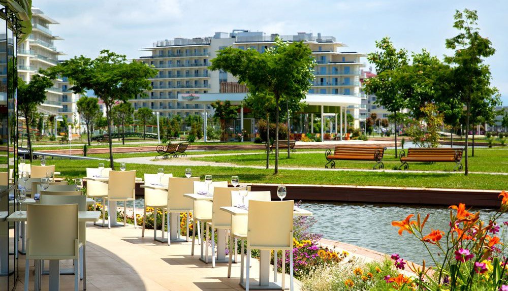 Еще один сочинский отель перешел на систему «все включено», правда не для всех гостей