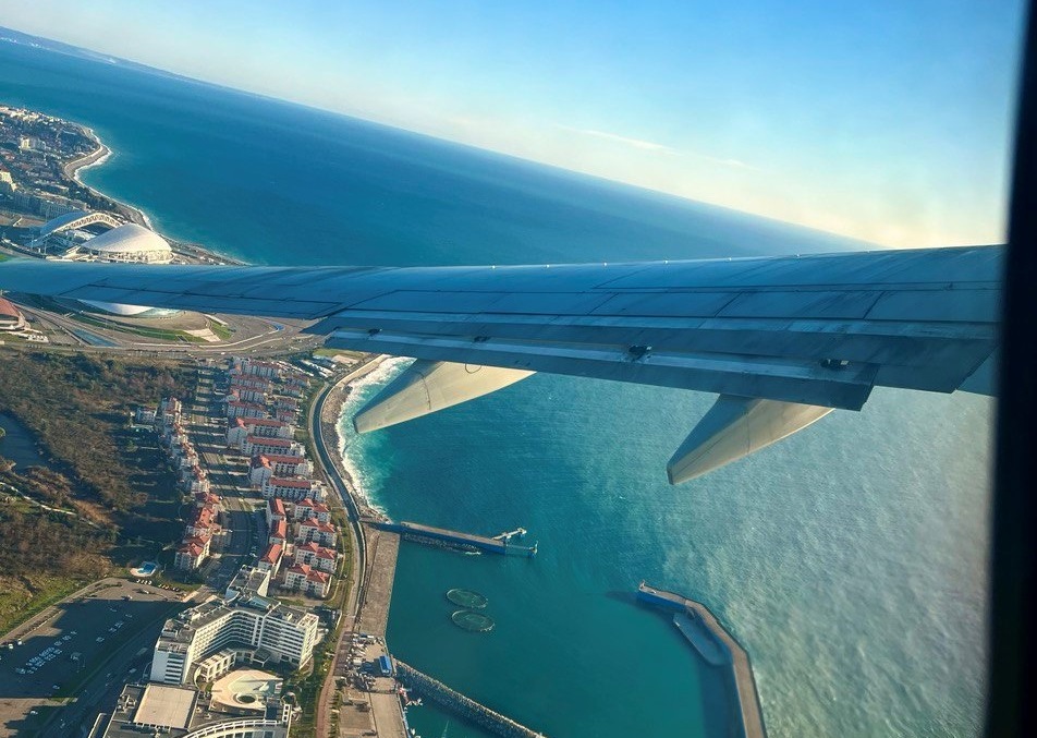 К майским праздникам интернет в аэропорту Сочи стал быстрее почти на 40%